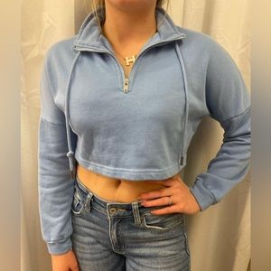 light blue cropped sweat shirt!